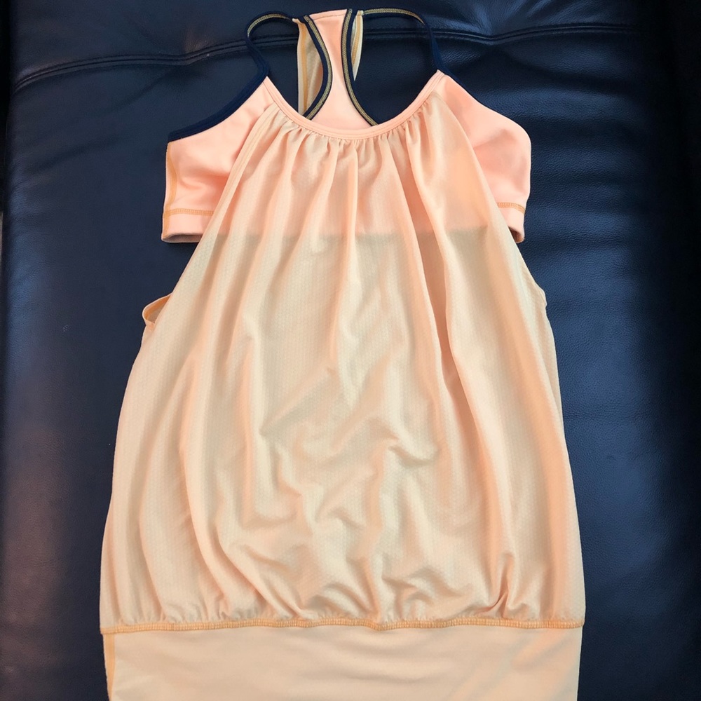 Lululemon sports bra muscle tank